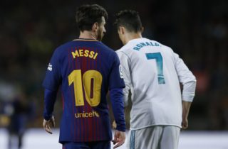Obaja to stále vedia: Ronaldo strelil v saudskej lige ďalší hetrik, Messi prihral v zápase MLS na päť gólov